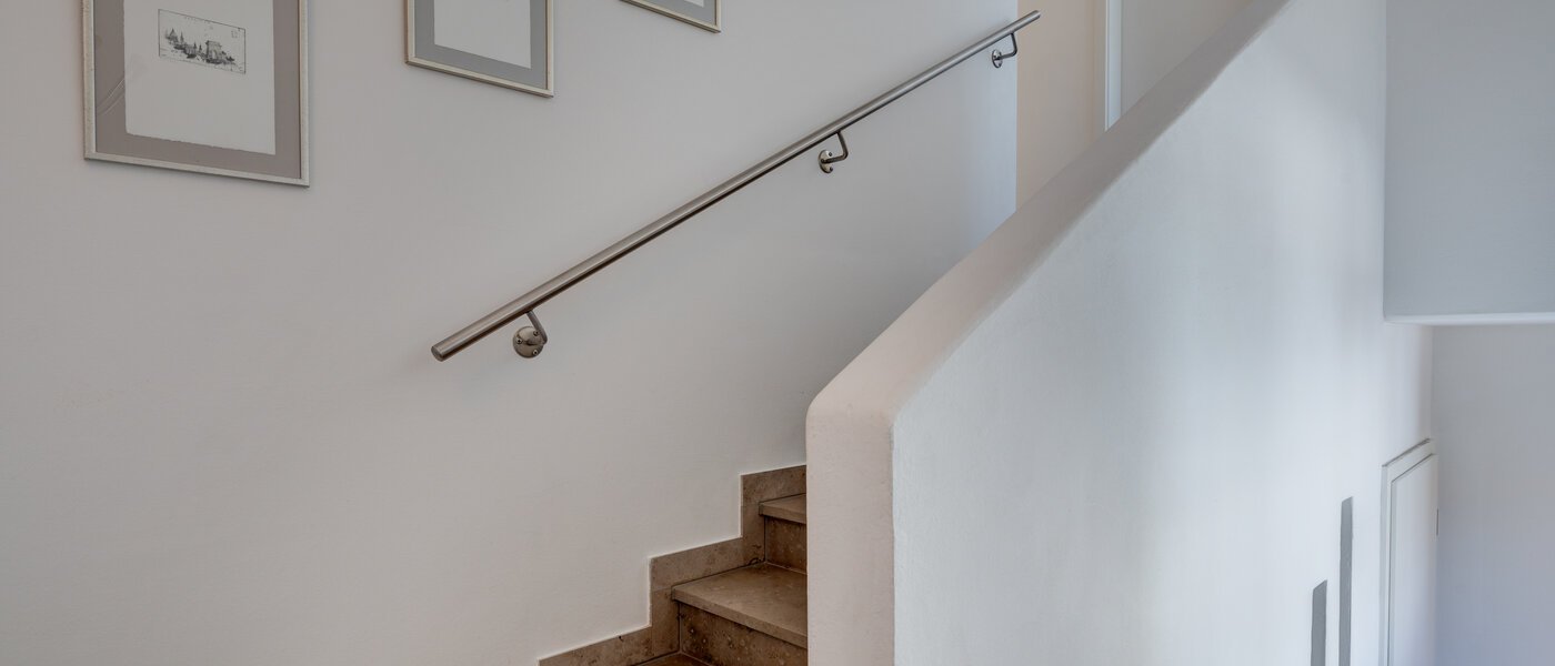 ペントハウス München Bogenhausen 03 玄関入り口 9274