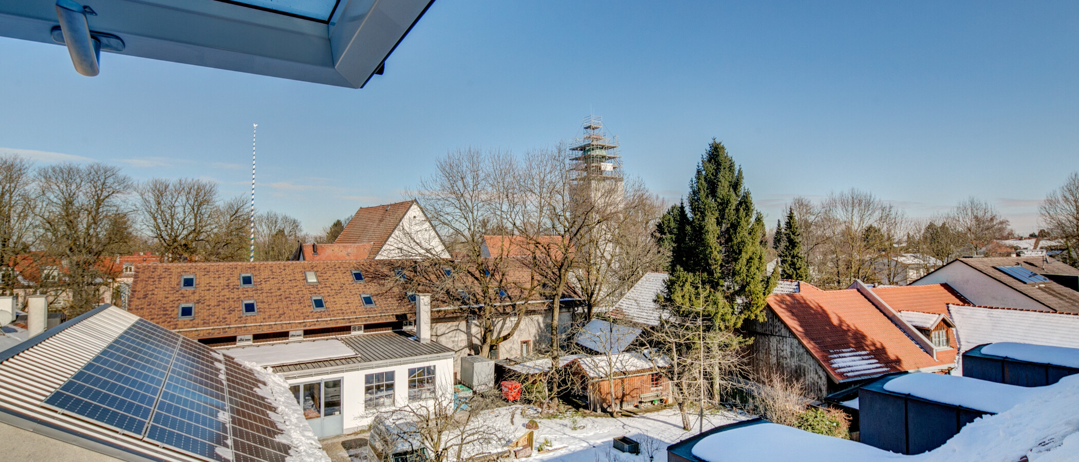 アティック・フラット（屋根裏） München Obermenzing 01 物件からの眺め 9287