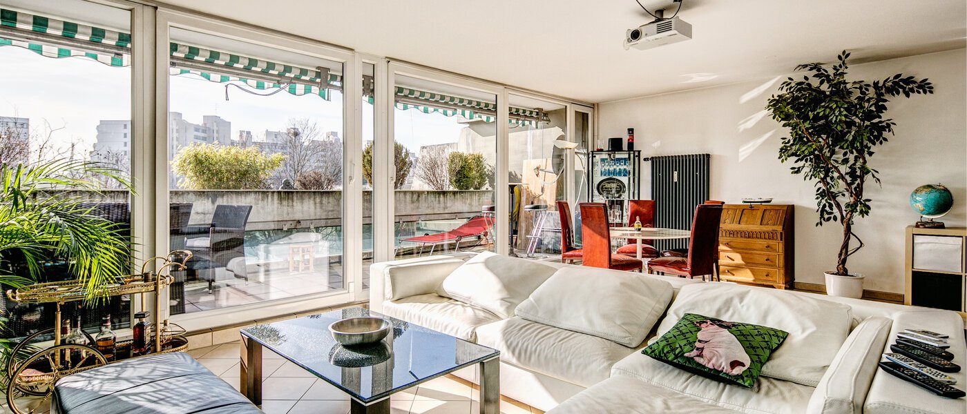 申し訳ございません。こちらの物件はすでに貸し出されました。