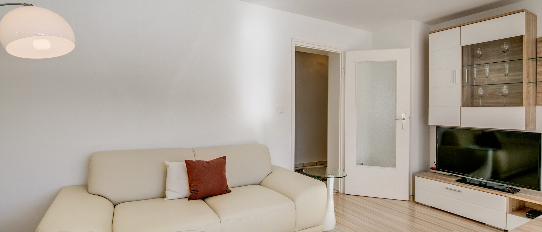 マンション München Untermenzing 03 リビングルーム 9300