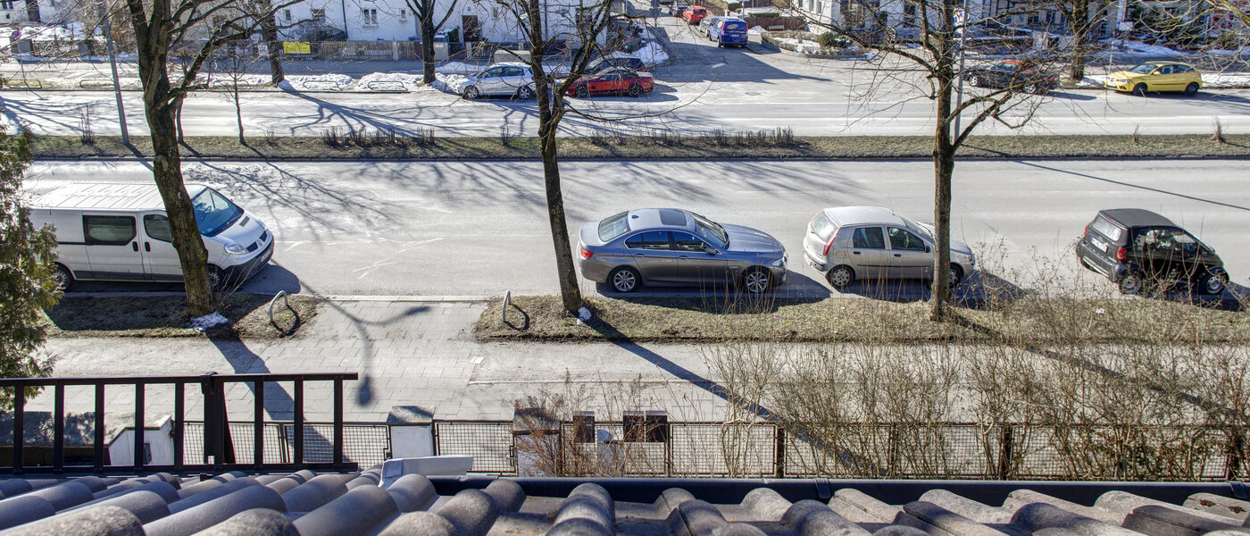 アティック・フラット（屋根裏） München Trudering 04 物件からの眺め 9309