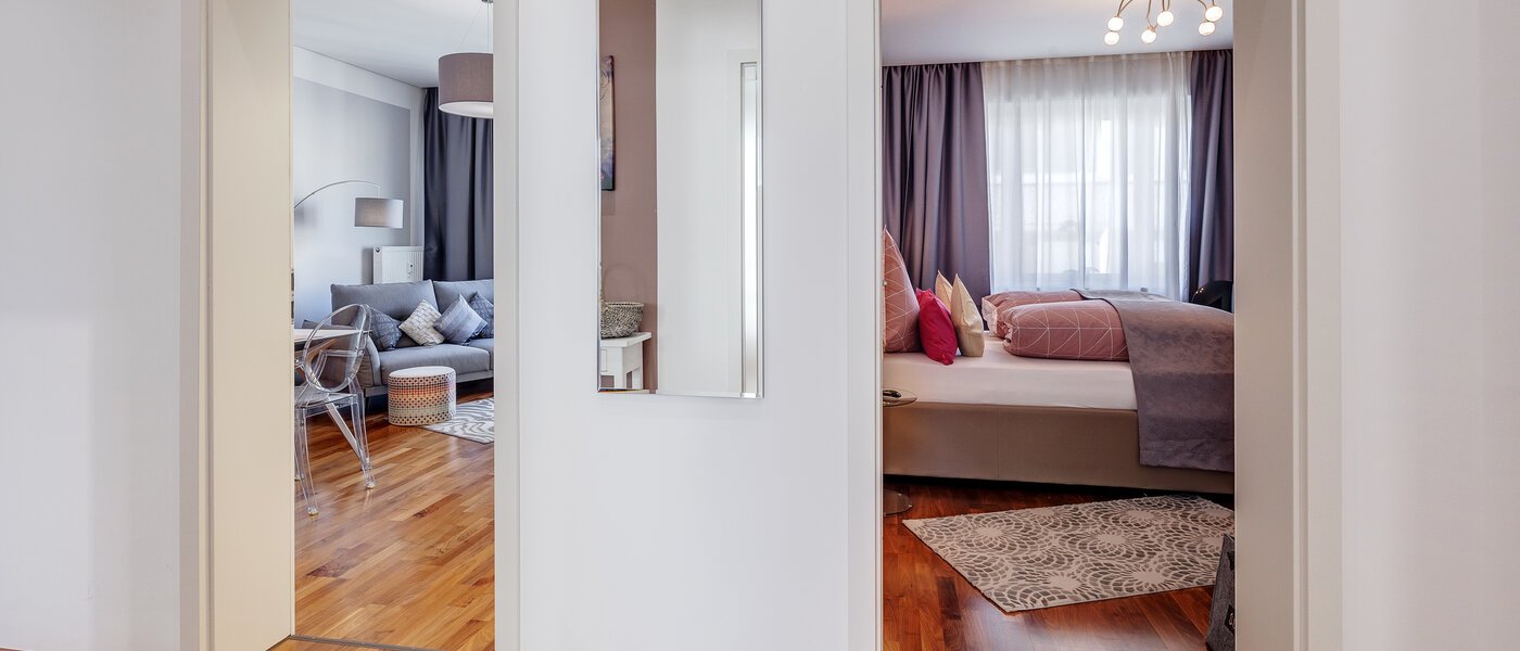 マンション München Lehel 03 玄関入り口 9317