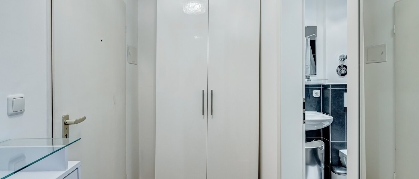 マンション München Moosach 01 玄関入り口 9358