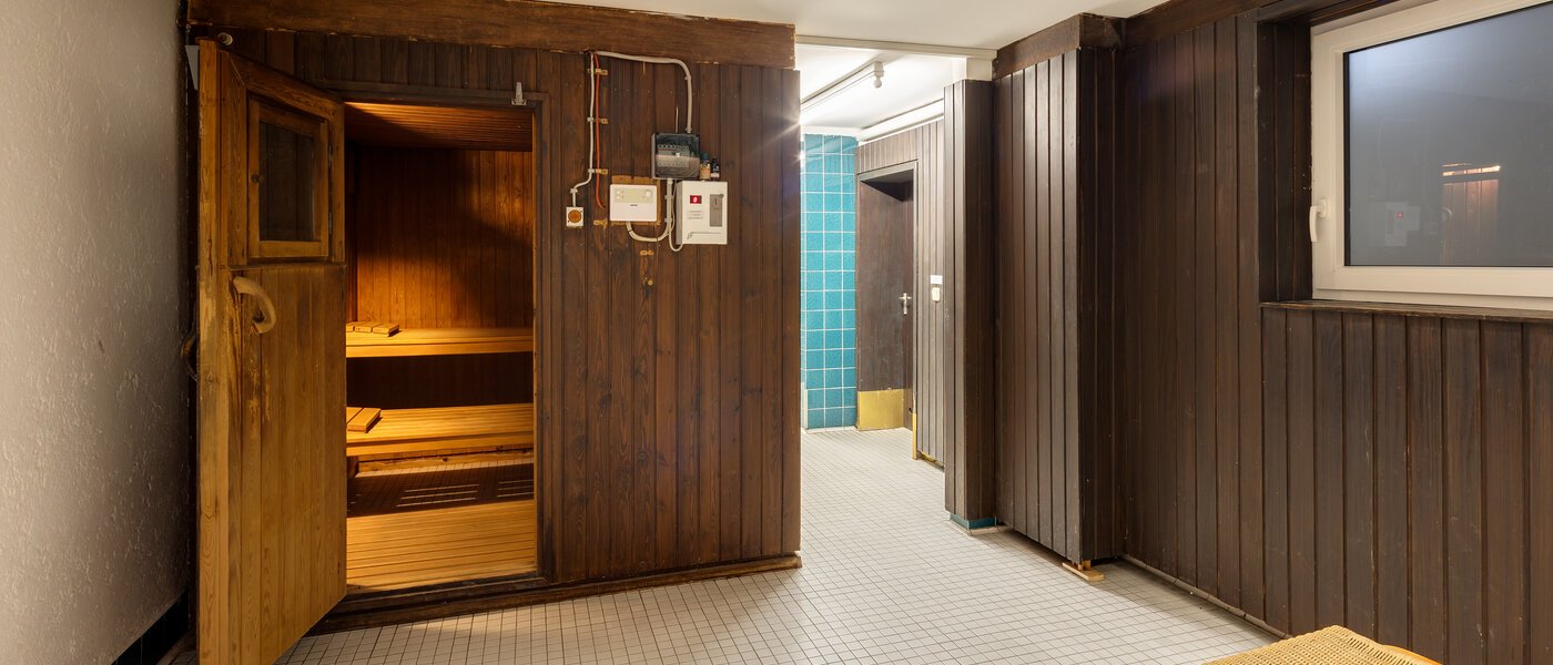 マンション München Schwabing - Alte Heide 01 サウナ 9368