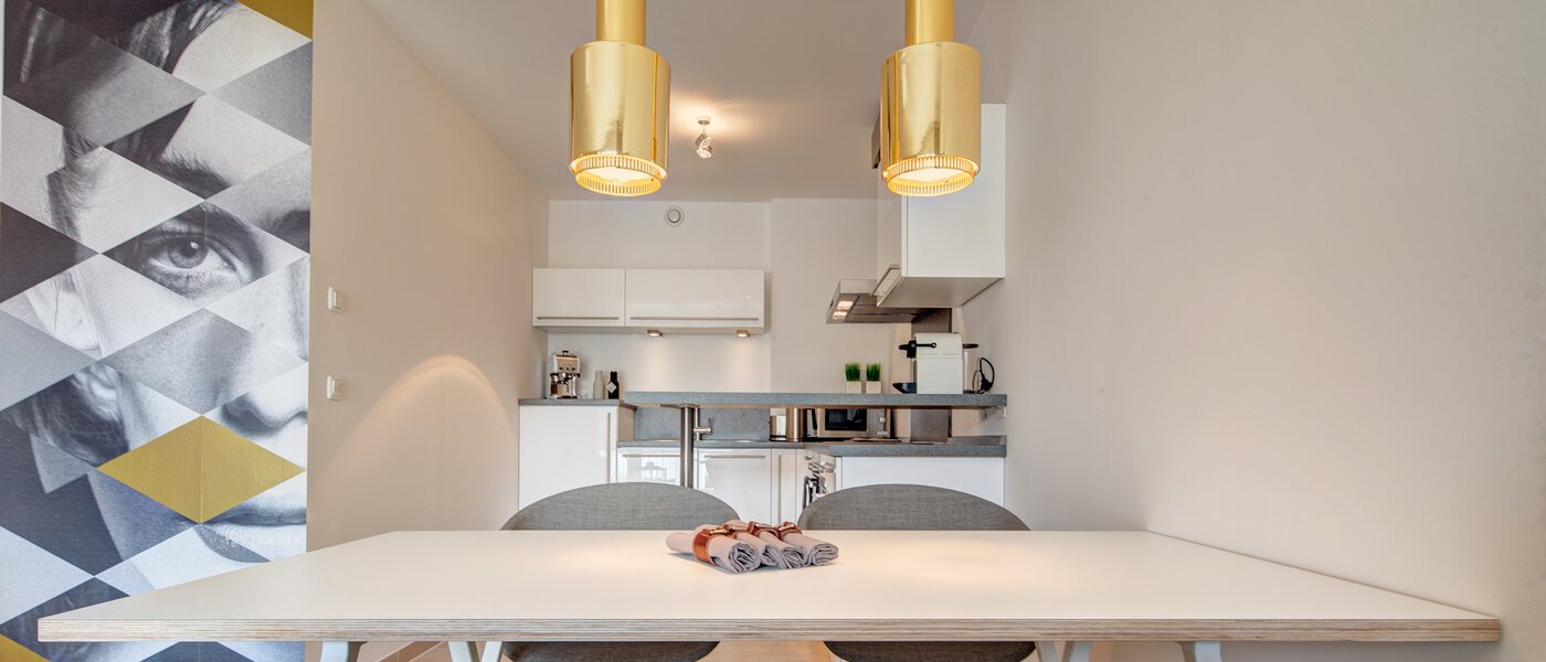 マンション München Schwanthalerhöhe 01 ダイニング 9378