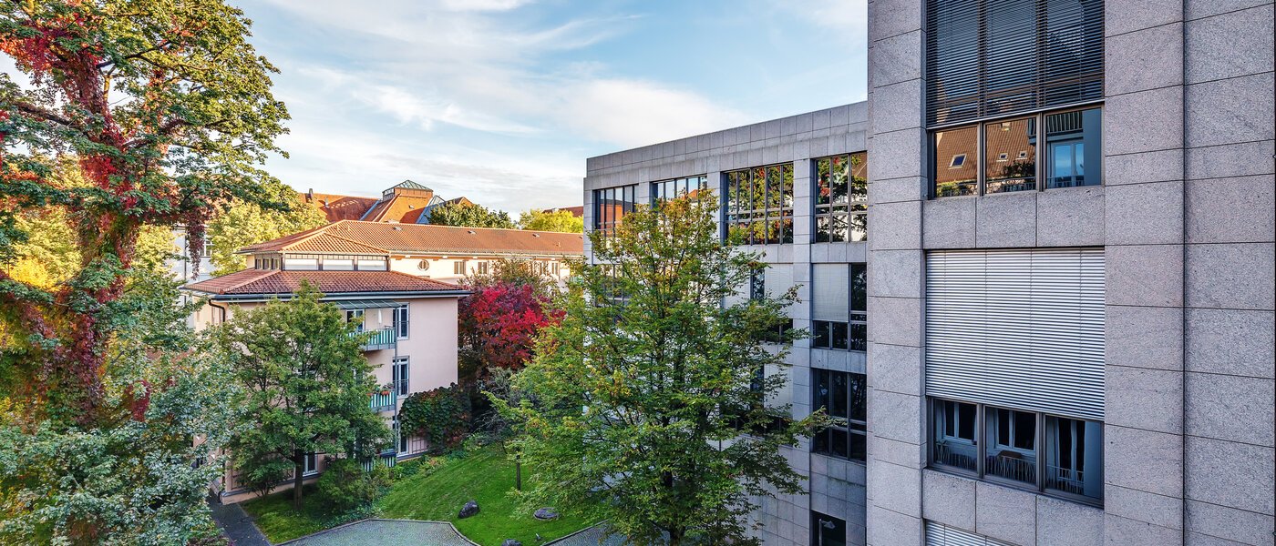 マンション München Schwabing (rechts der Leopoldstraße) 01 物件からの眺め 938