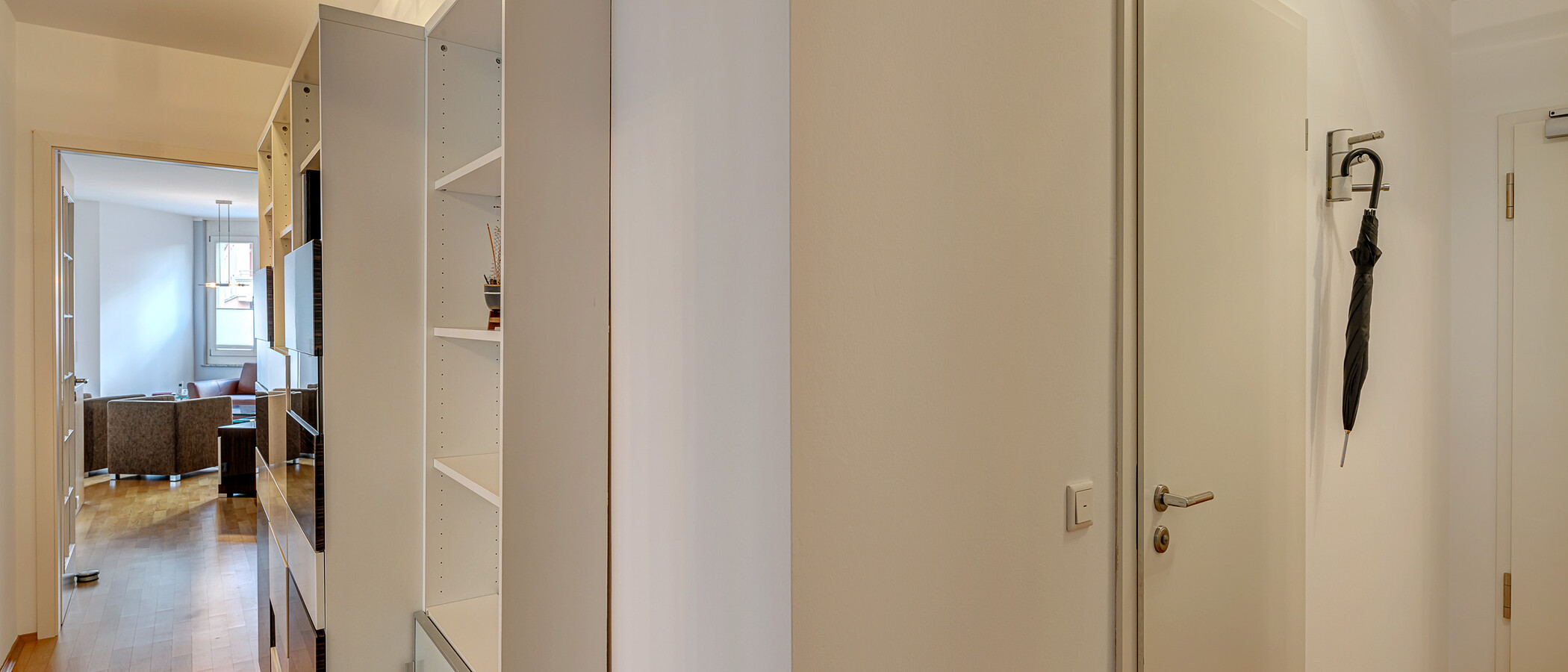 マンション München Haidhausen 04 玄関入り口 9391