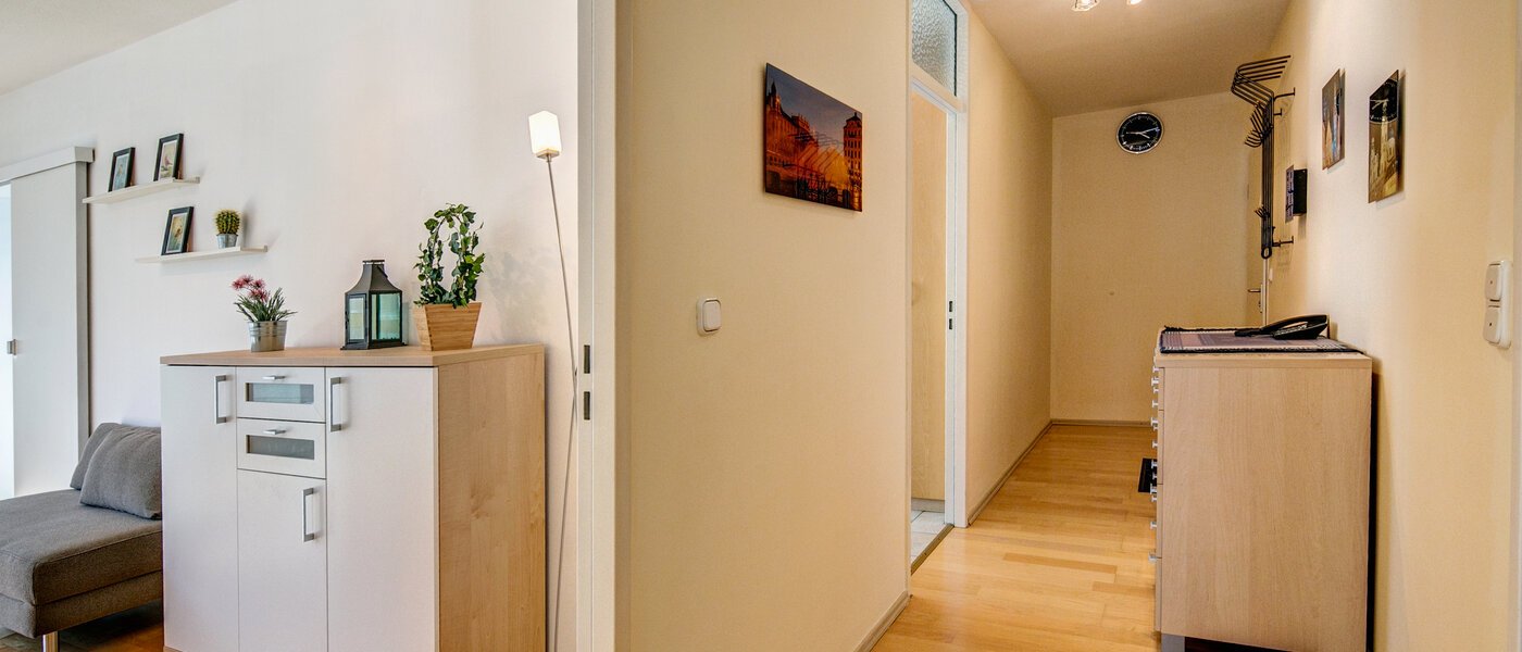 マンション München Maxvorstadt - Universitätsviertel 03 玄関入り口 9416