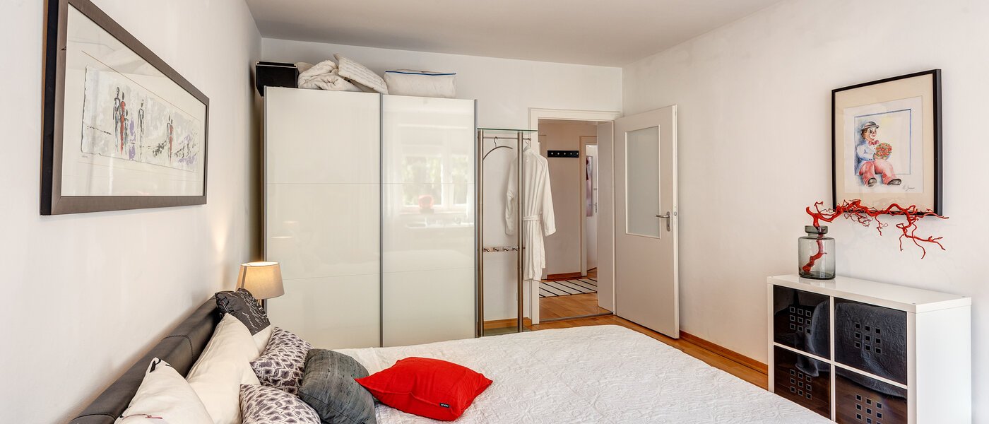 マンション München Maxvorstadt - Museumsviertel 04 2.　寝室 9424