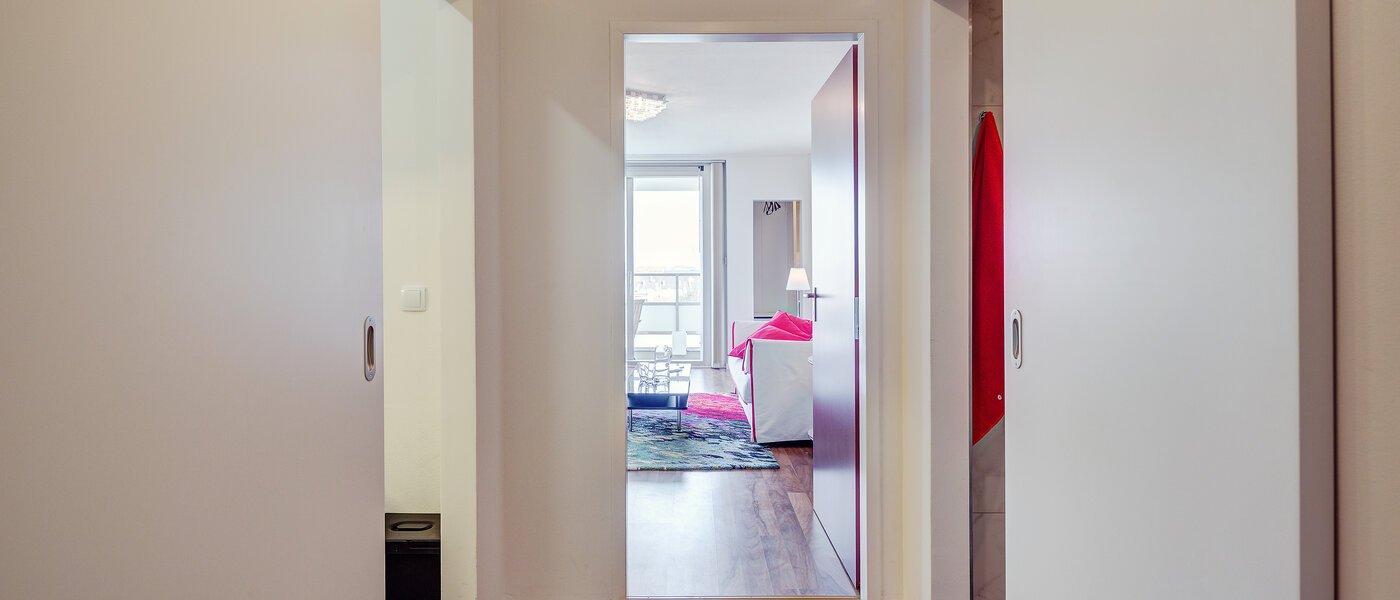 マンション München Schwanthalerhöhe 01 玄関入り口 9438