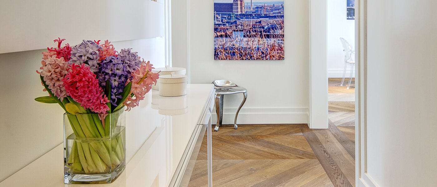 マンション München Maxvorstadt - Rund um den Josephplatz 03 玄関入り口 9480