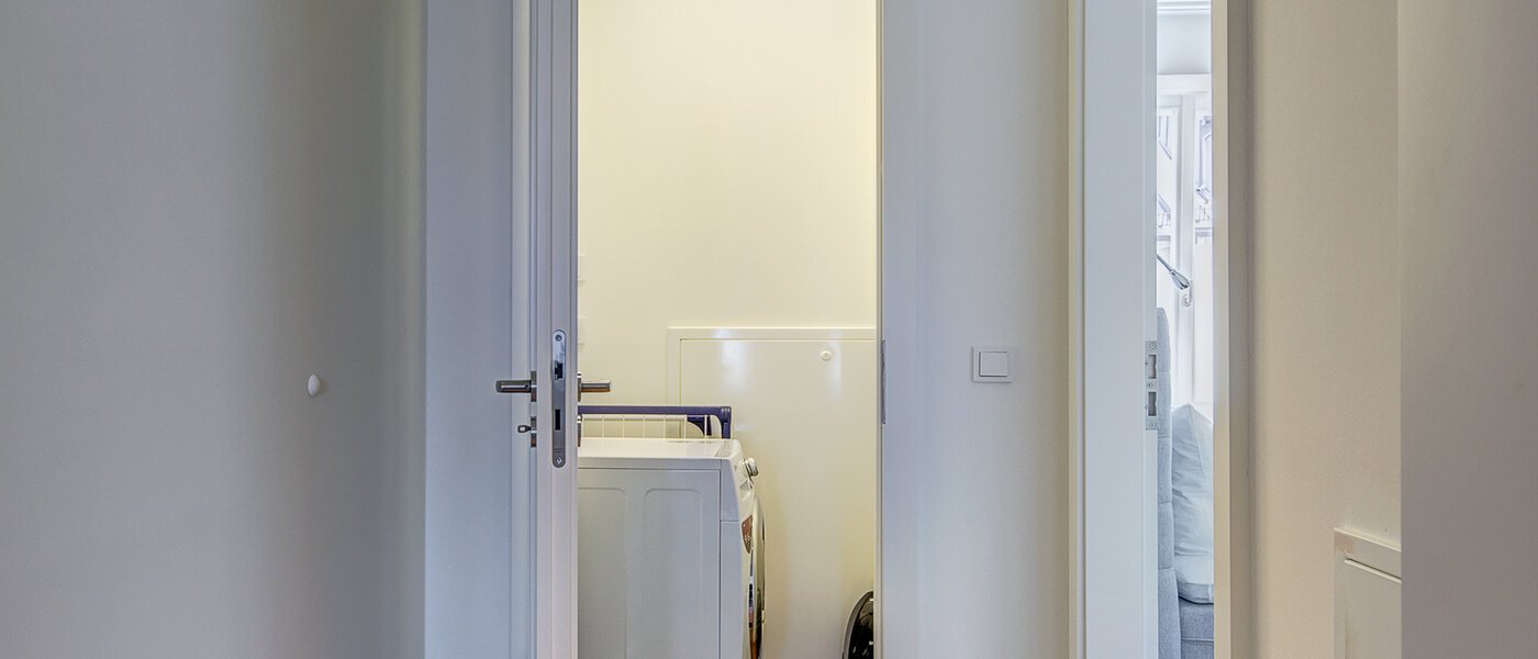 マンション München Maxvorstadt - Rund um den Josephplatz 05 玄関入り口 9480