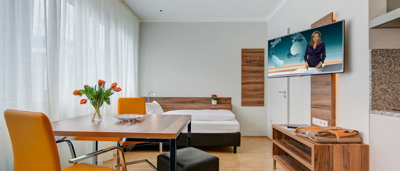 マンション Ismaning 04 リビングルーム 9506