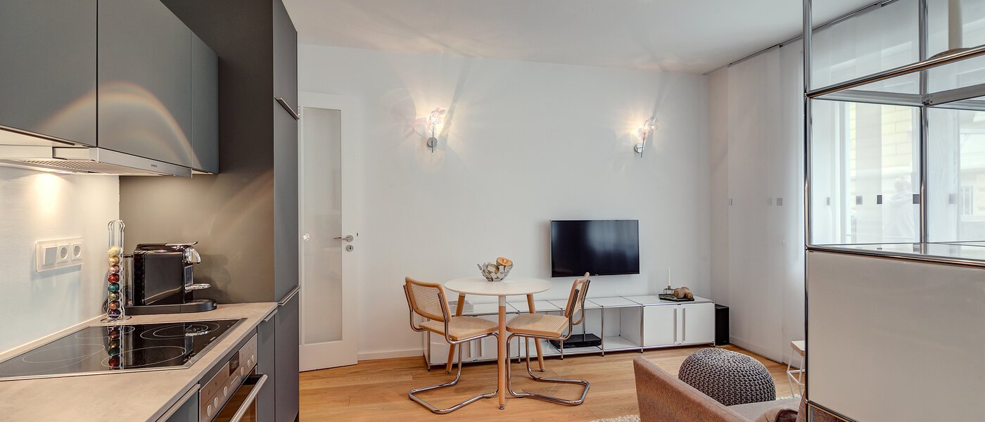 マンション München Schwabing (rechts der Leopoldstraße) 02 キッチン 9520