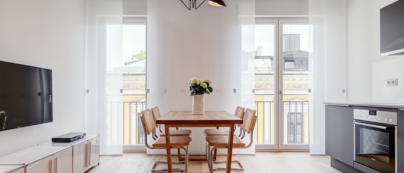 マンション München Schwabing (rechts der Leopoldstraße) 01 リビングルーム 9521