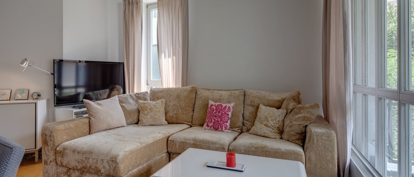 マンション München Schwabing (links der Leopoldstraße) 03 リビングルーム 9548