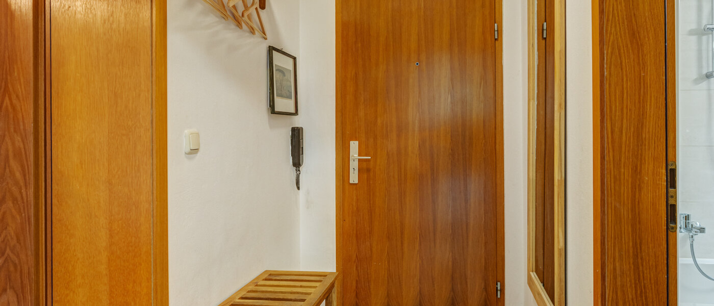 マンション München Waldtrudering 01 玄関入り口 9555