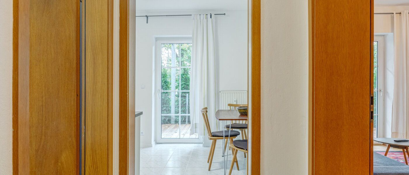 マンション München Waldtrudering 02 玄関入り口 9555