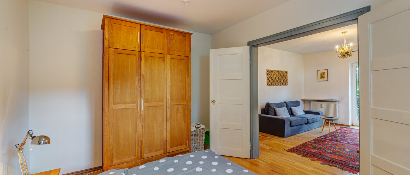 マンション München Waldtrudering 03 寝室 9555