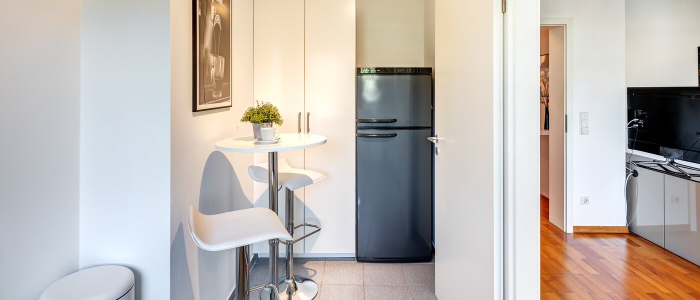 マンション München Schwabing-Nord (zw. Leopoldstraße & Englischen Garten) 03 キッチン 9573