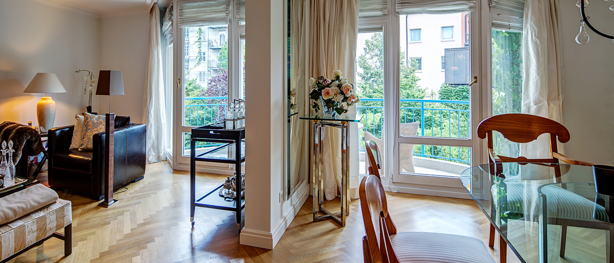 マンション München Lehel 04 リビングルーム 9576