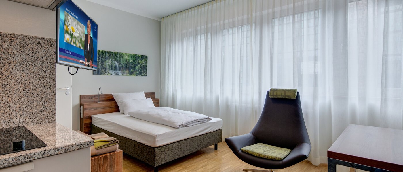 アパルトマン Ismaning 01 リビングルーム 9582