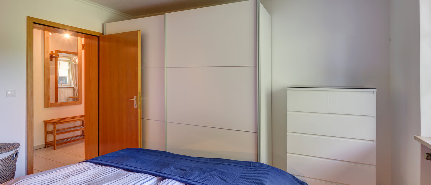 マンション München Waldtrudering 03 寝室 9604