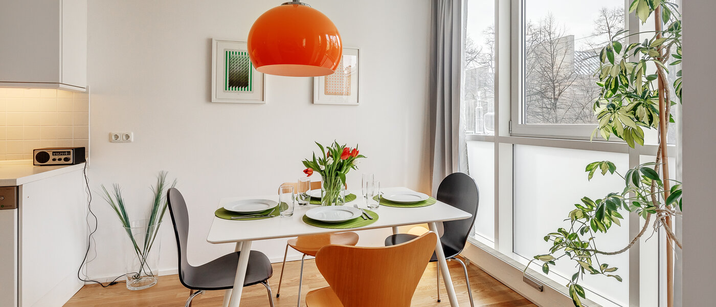 マンション München Maxvorstadt - Museumsviertel 01 ダイニングエリア 9616