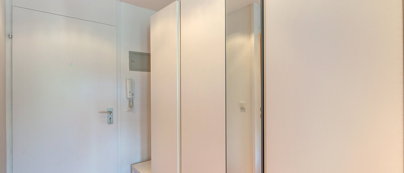 アパルトマン München Schwabing-Nord (zw. Leopoldstraße & Englischen Garten) 03 玄関入り口 9622