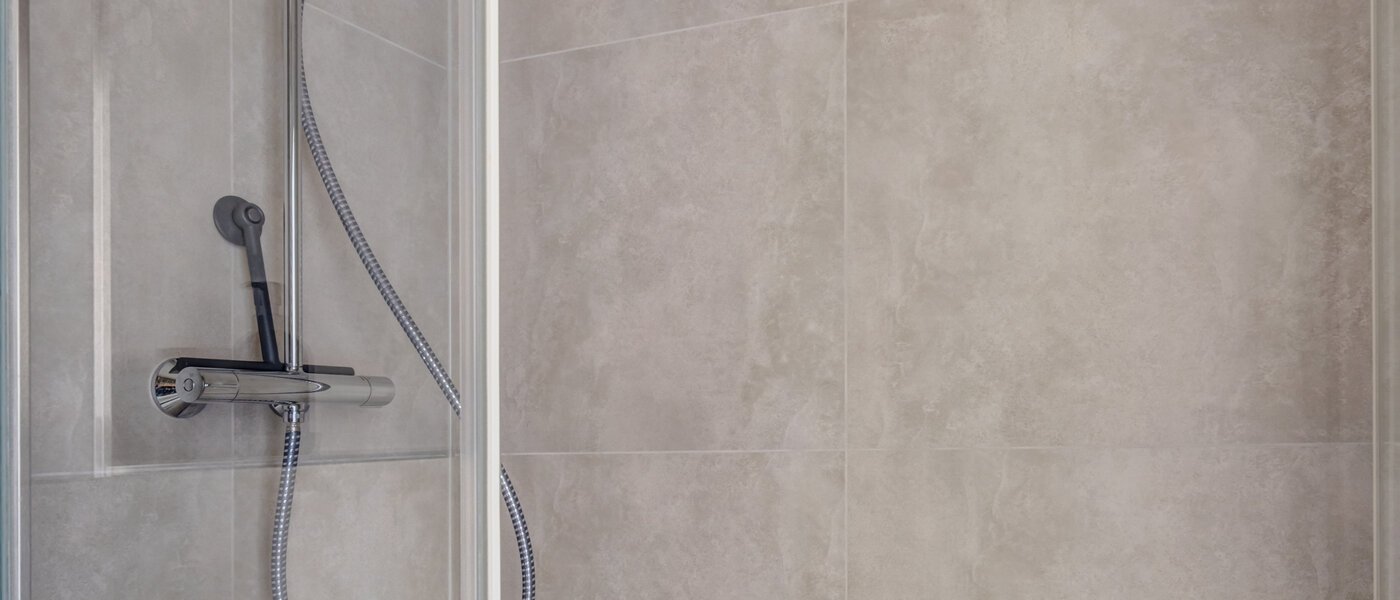 アパルトマン München Haidhausen 03 浴室 9633