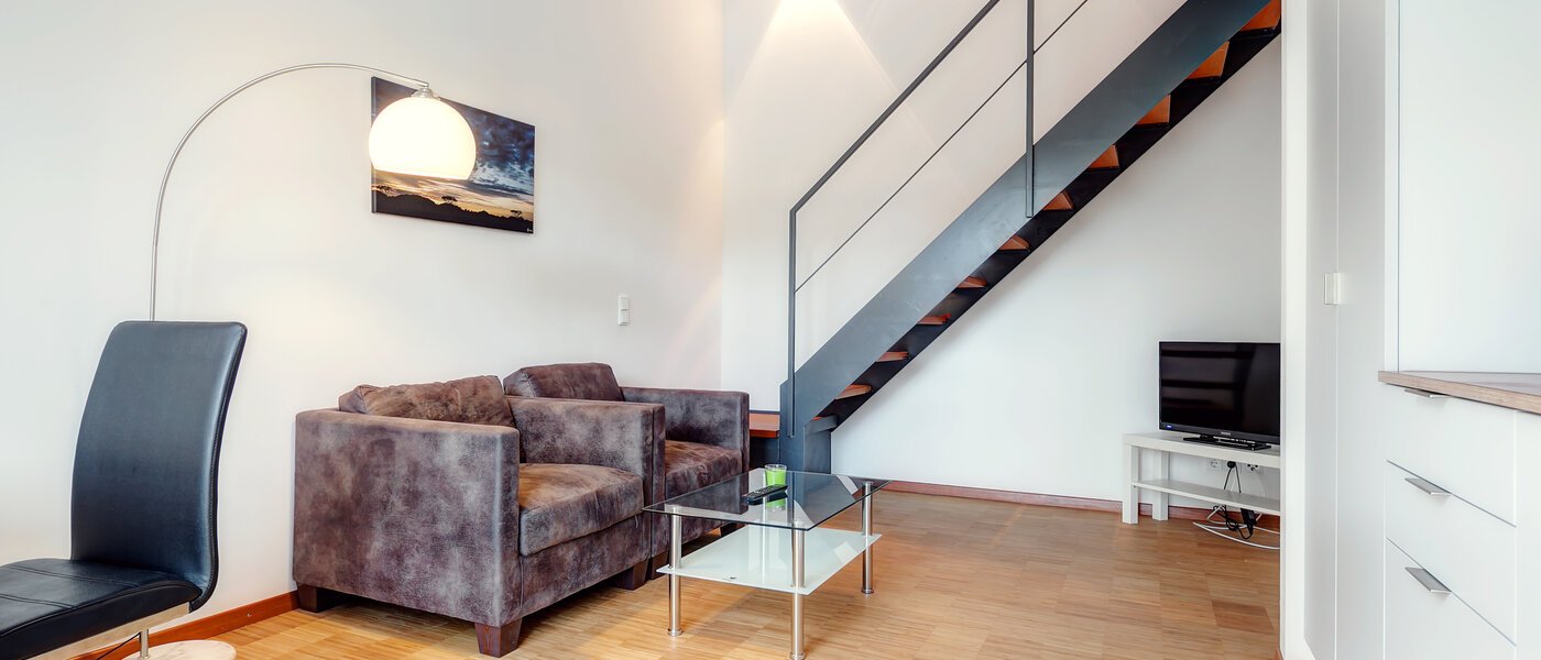 複層－回廊住宅 Unterschleißheim Lohhof 02 リビングルーム 9676