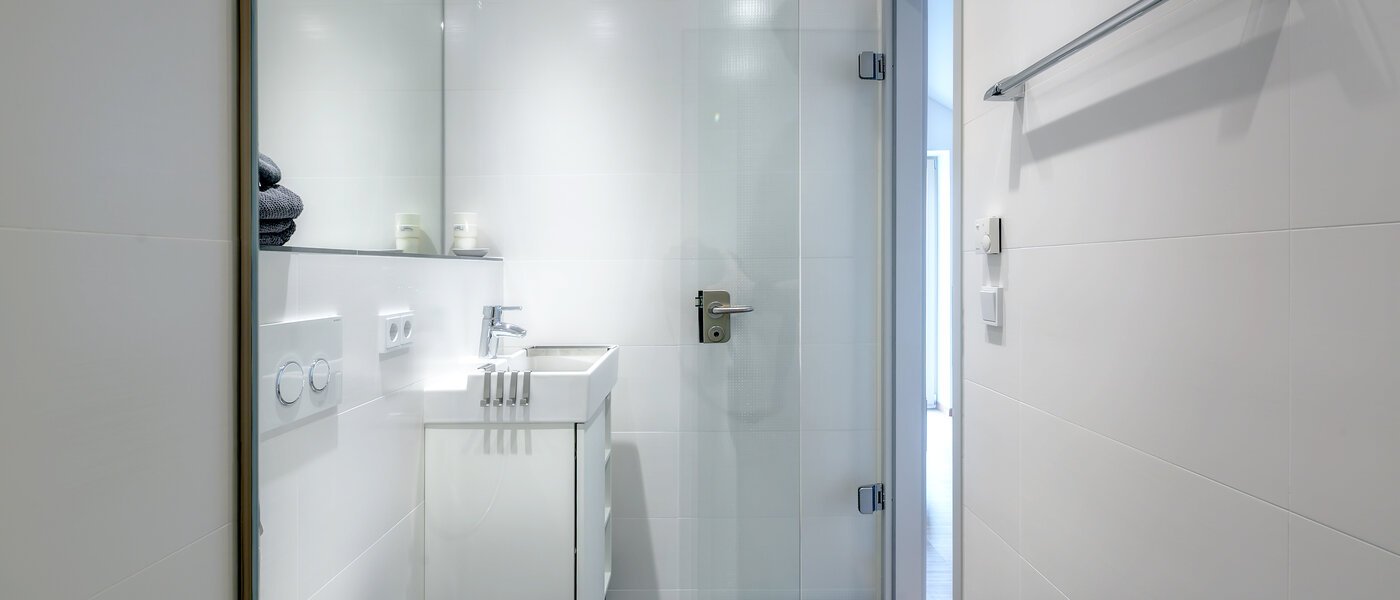 複層－回廊住宅 Unterschleißheim Lohhof 02 浴室 9676