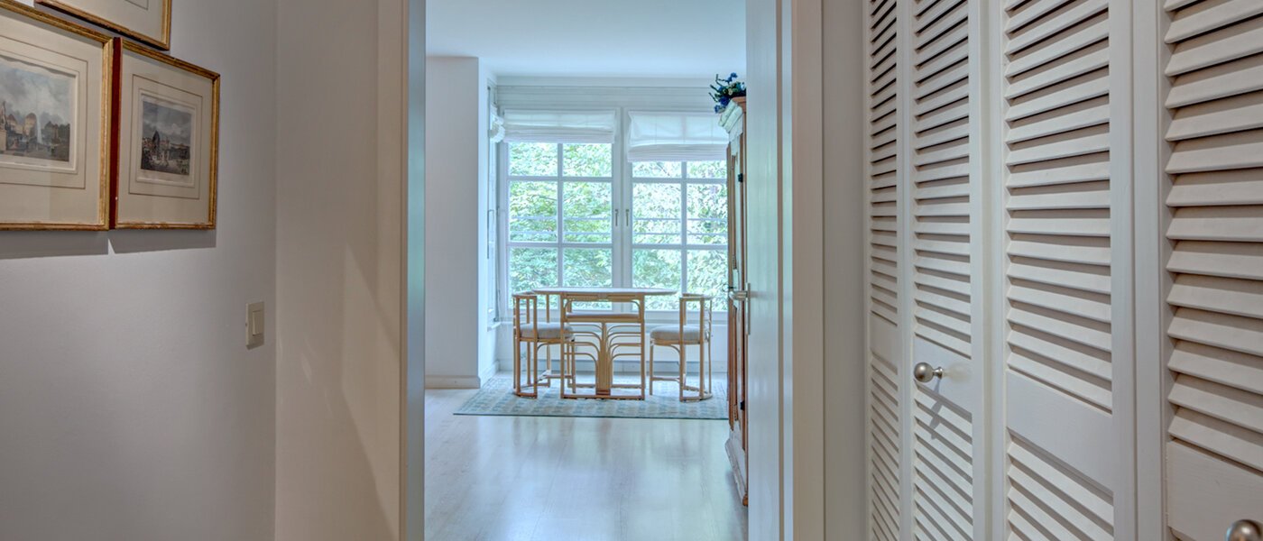 マンション München Haidhausen 01 玄関入り口 9683