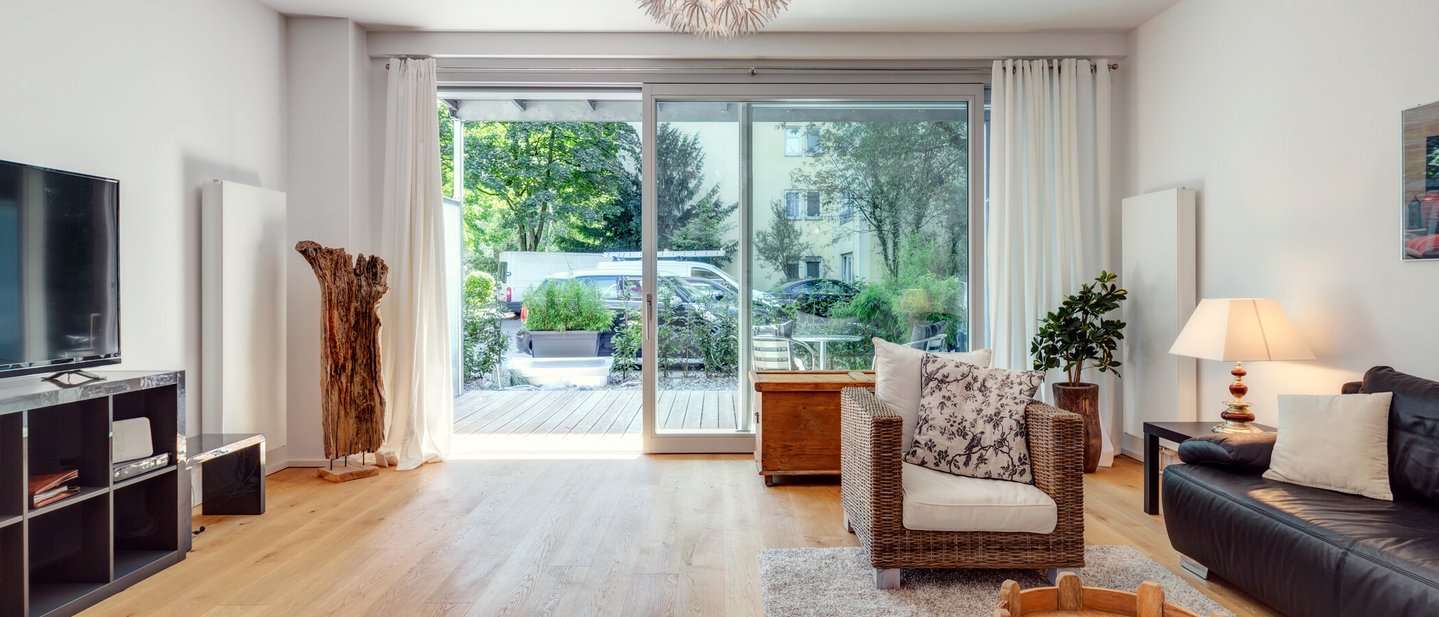 マンション München Neuhausen 03 リビングルーム 9686