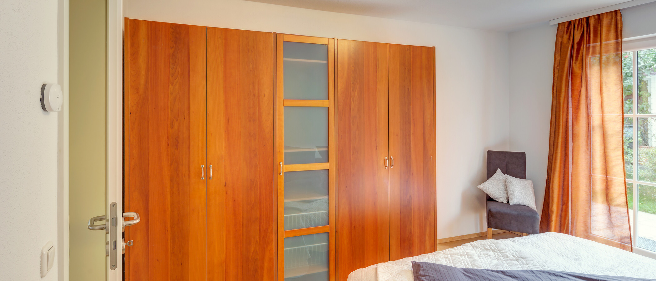庭付き住宅 München Forstenried 03 寝室 9703