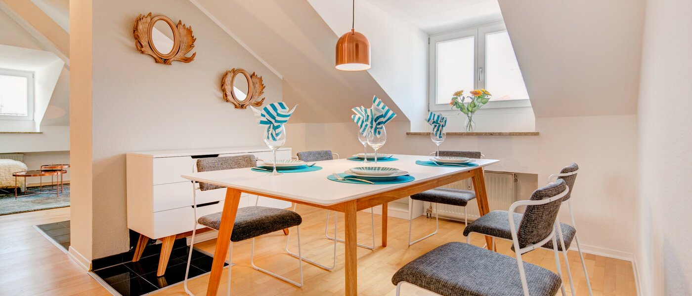 マンション München Isarvorstadt 01 ダイニング 9718