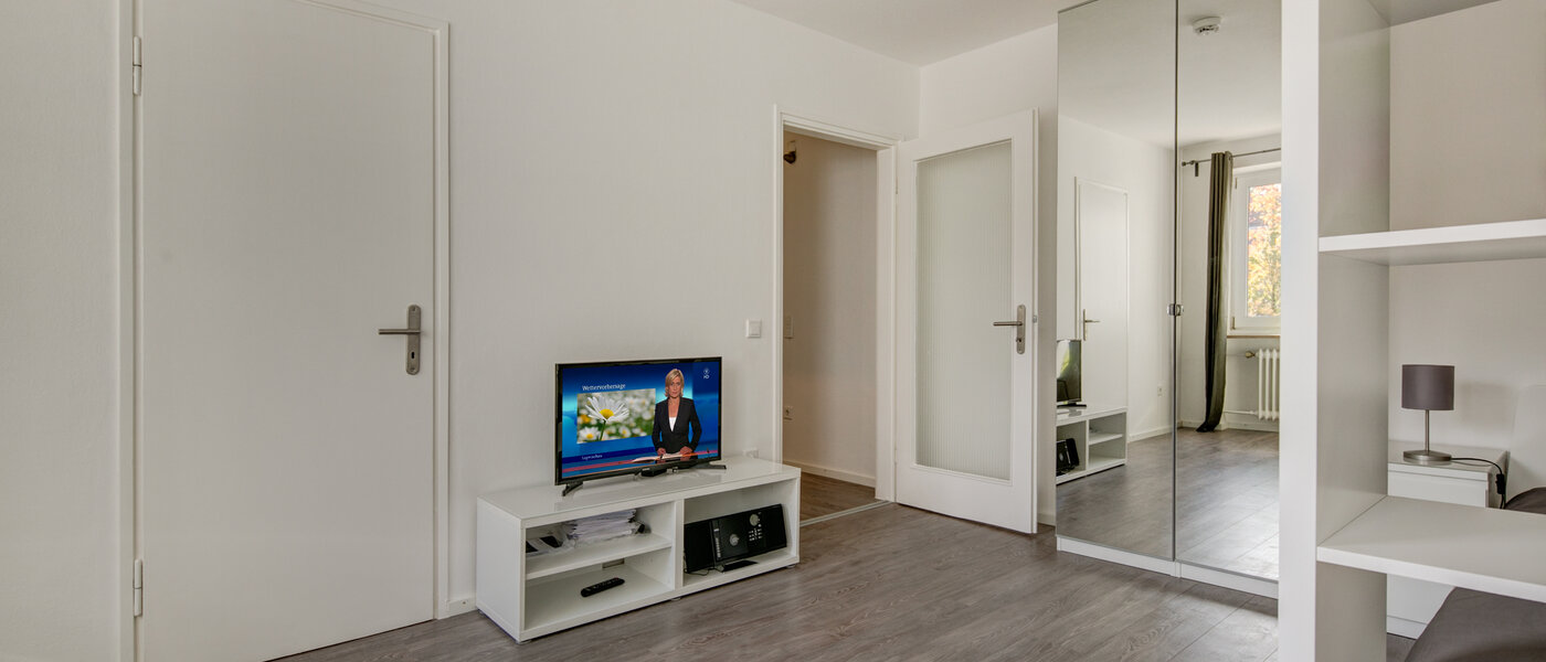 マンション München Obergiesing 05 リビングルーム 9719