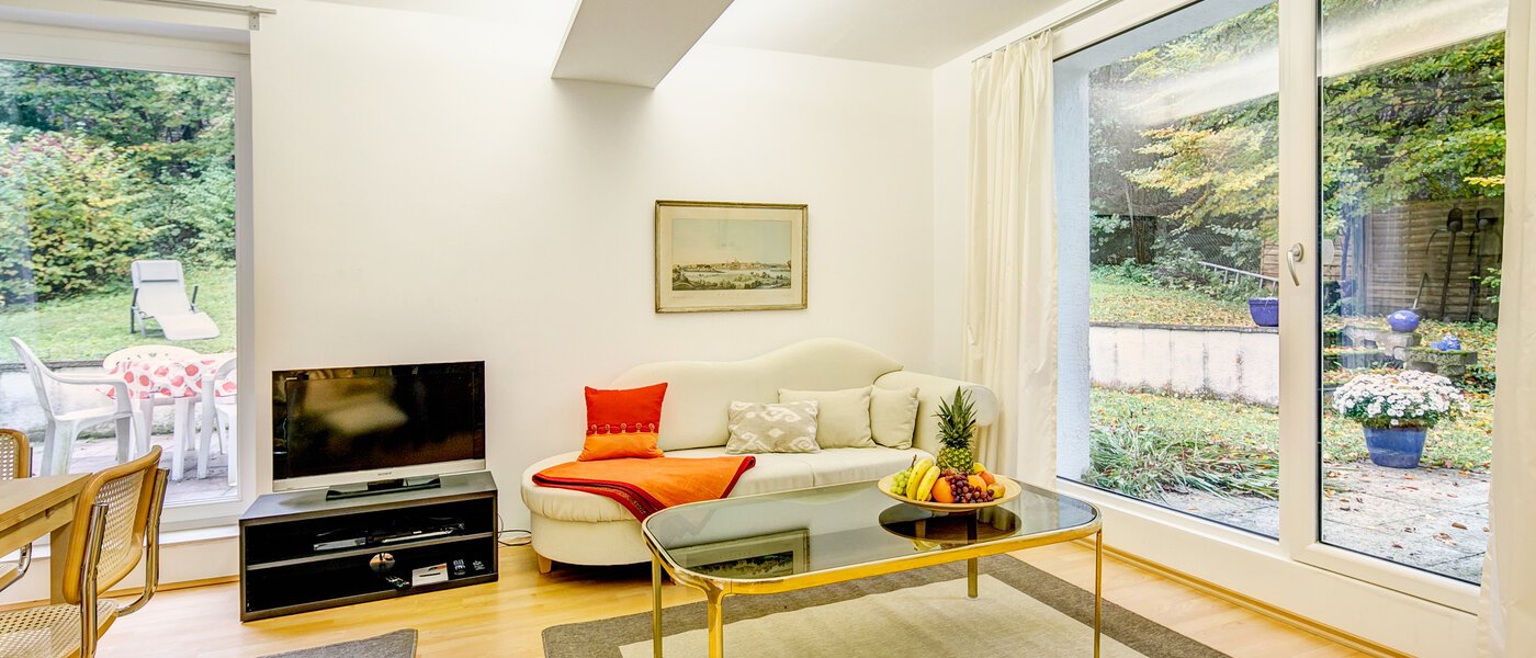 庭付き住宅 Gauting Stockdorf 01 リビングルーム 9728