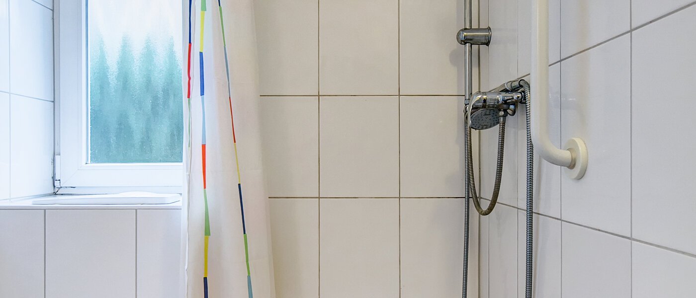 庭付き住宅 Gauting Stockdorf 03 浴室 9728