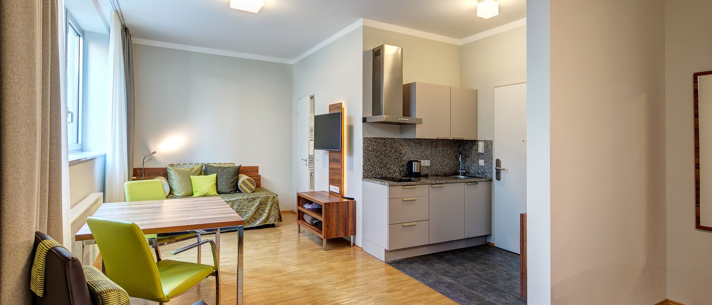 マンション Ismaning 04 リビングルーム 9764