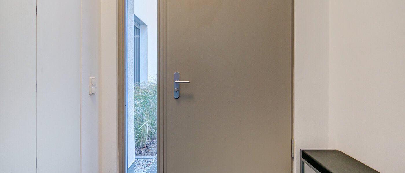 マンション München Ludwigsvorstadt 02 玄関入り口 9771