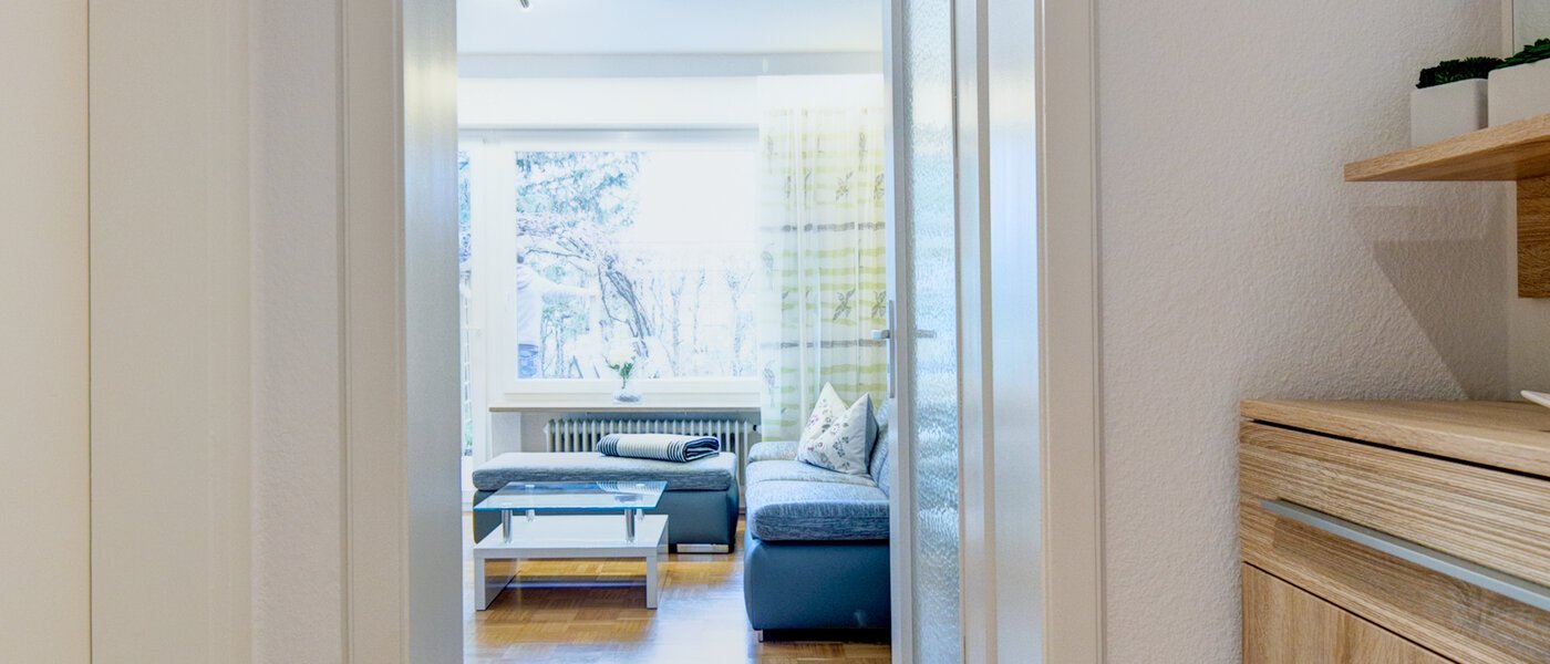 マンション München Obermenzing 01 玄関入り口 9775