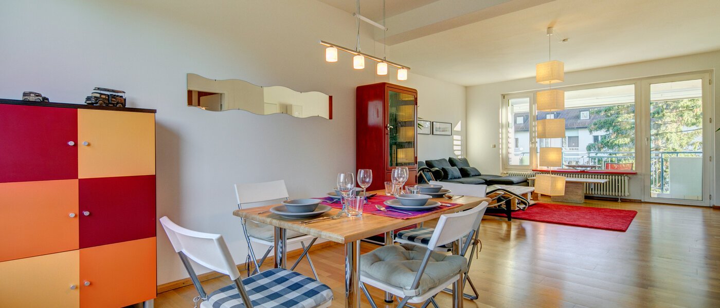 マンション München Obergiesing 05 リビングルーム 9776