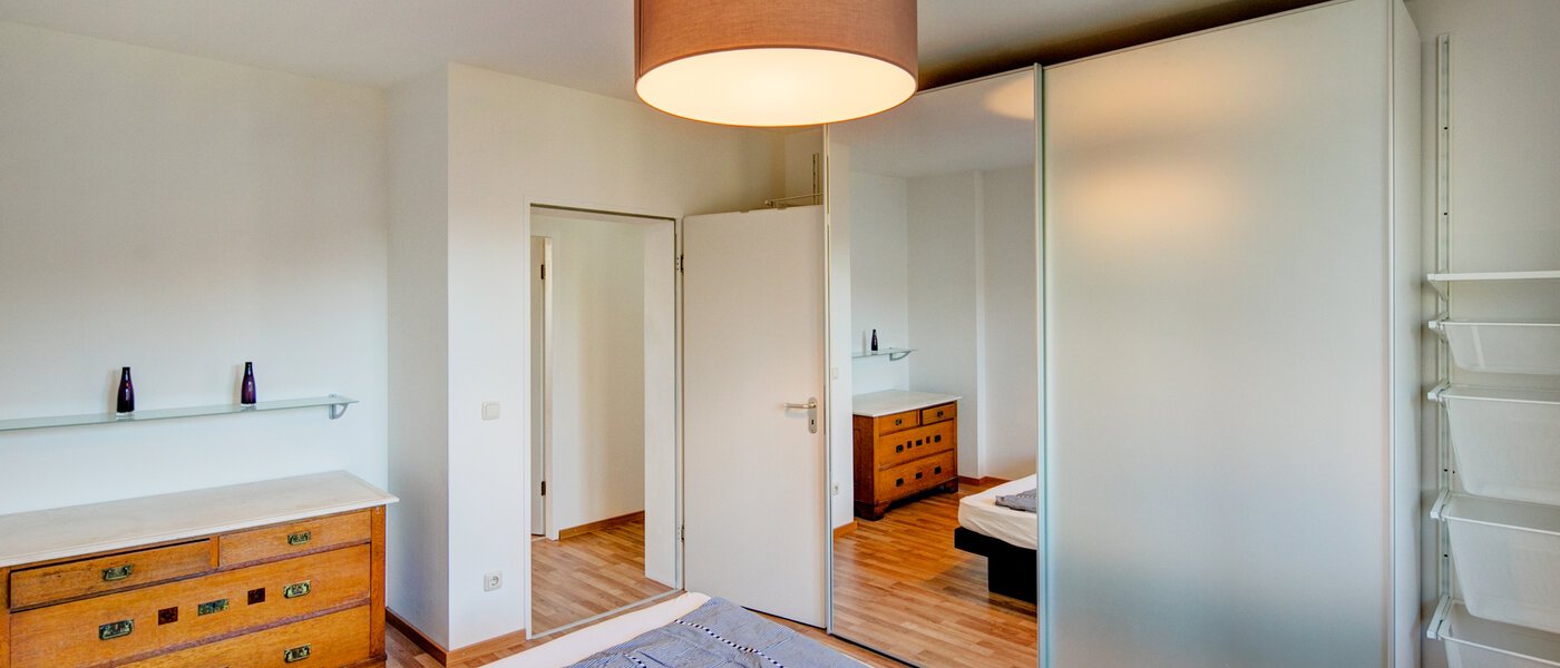 マンション München Obergiesing 03 寝室 9776