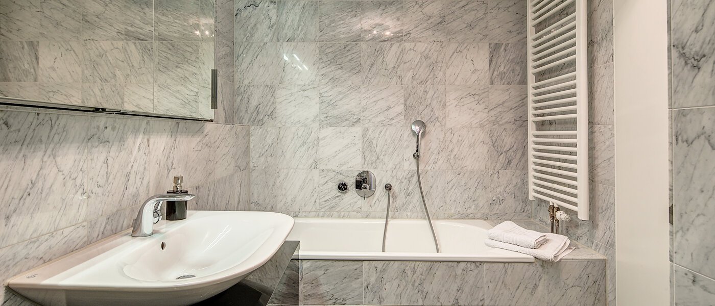 ペントハウス住宅 München Obergiesing 02 浴室 9778