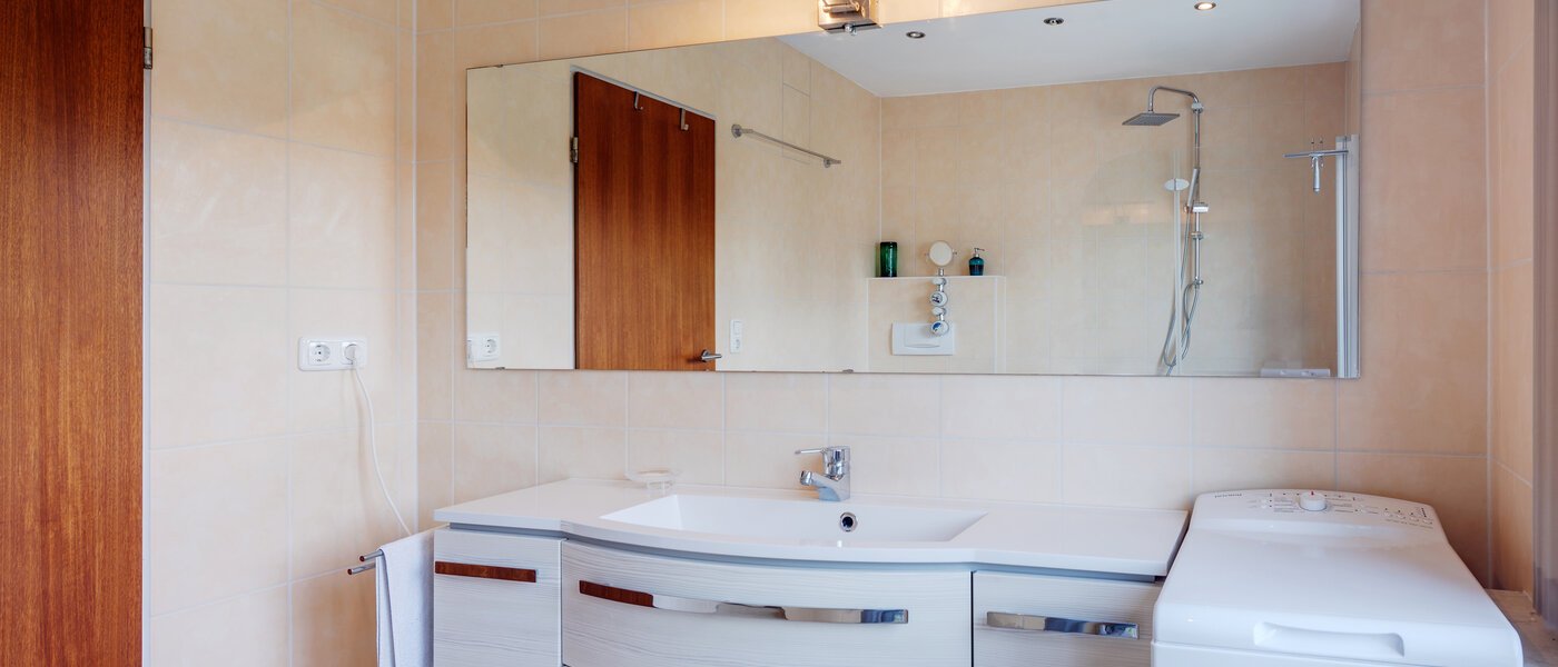 マンション München Berg am Laim 04 浴室 9783