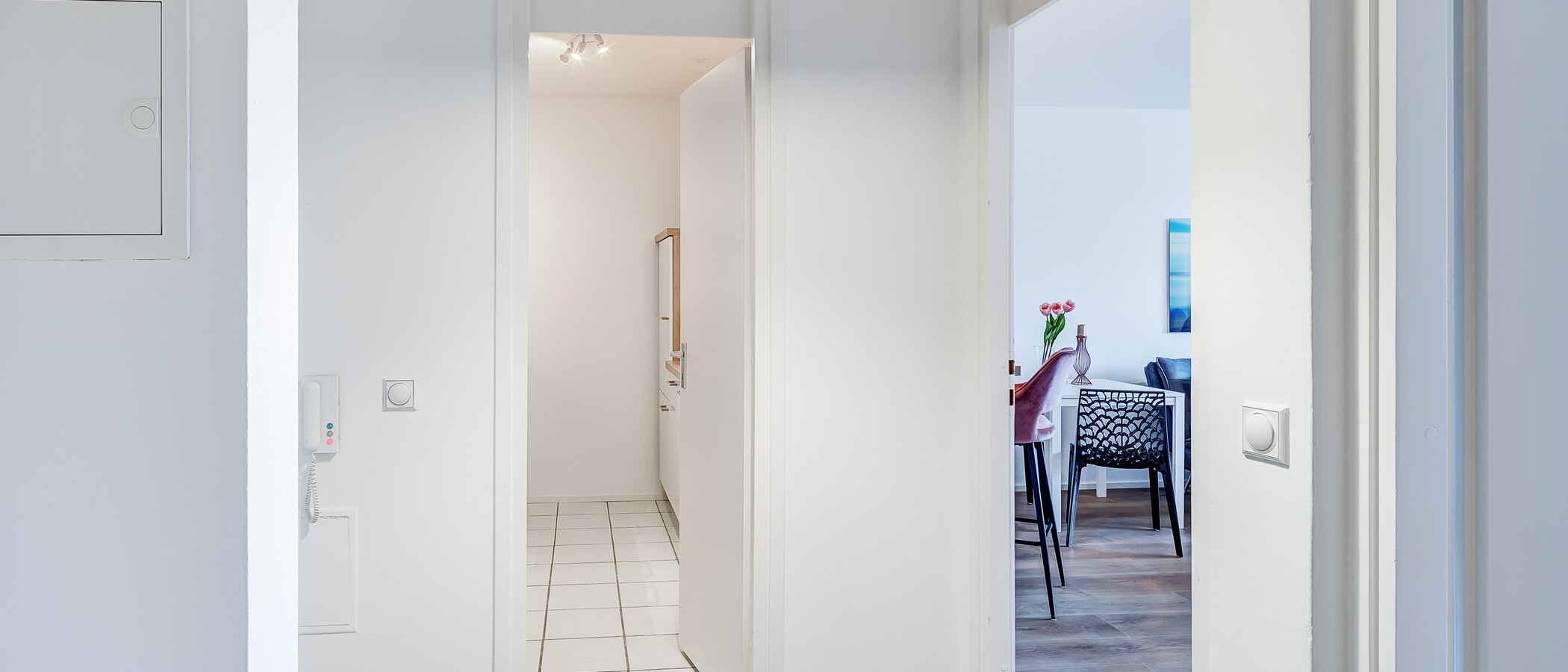 マンション München Schwabing-Nord (zw. Leopoldstraße & Englischen Garten) 02 玄関入り口 9789