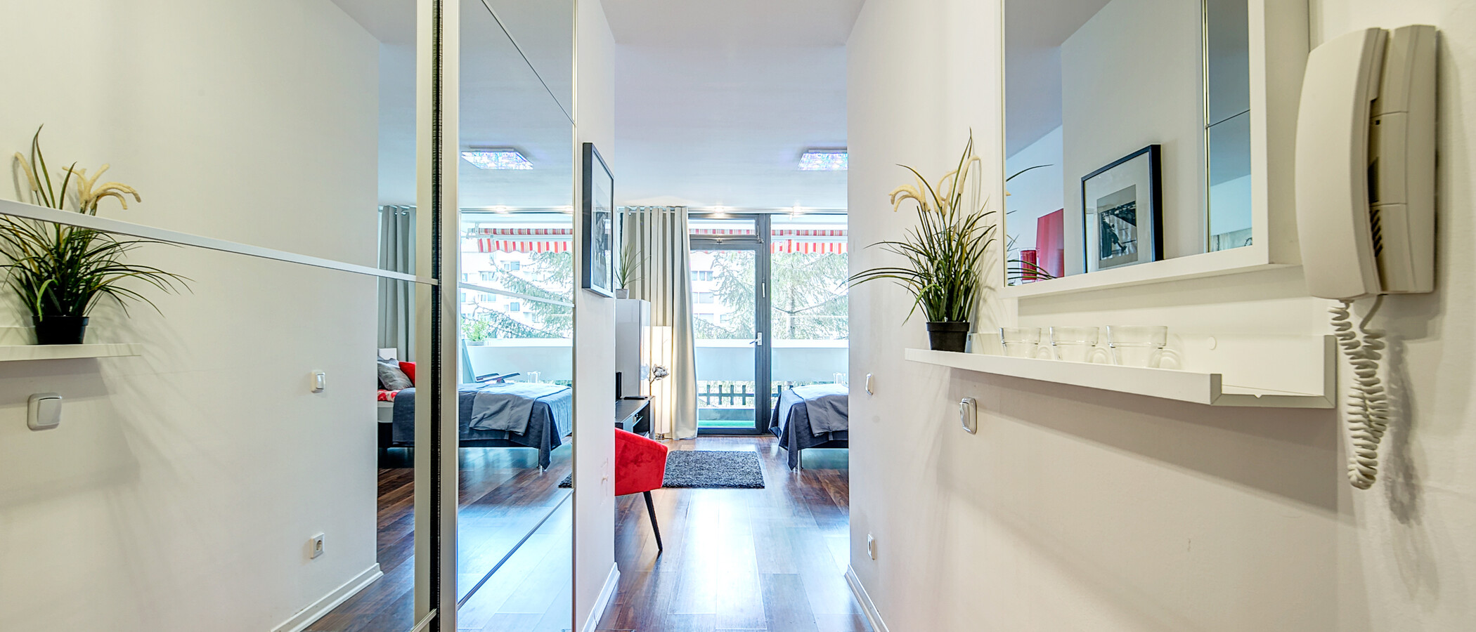 マンション München Schwabing-West 01 玄関入り口 9823