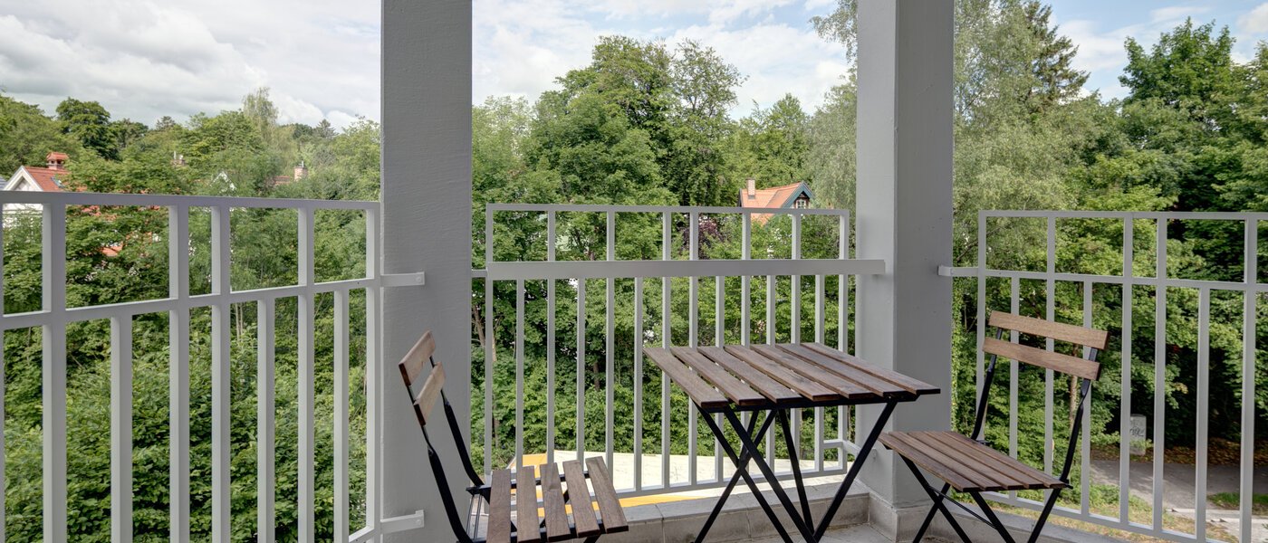 マンション München Solln 02 ベランダ 9857