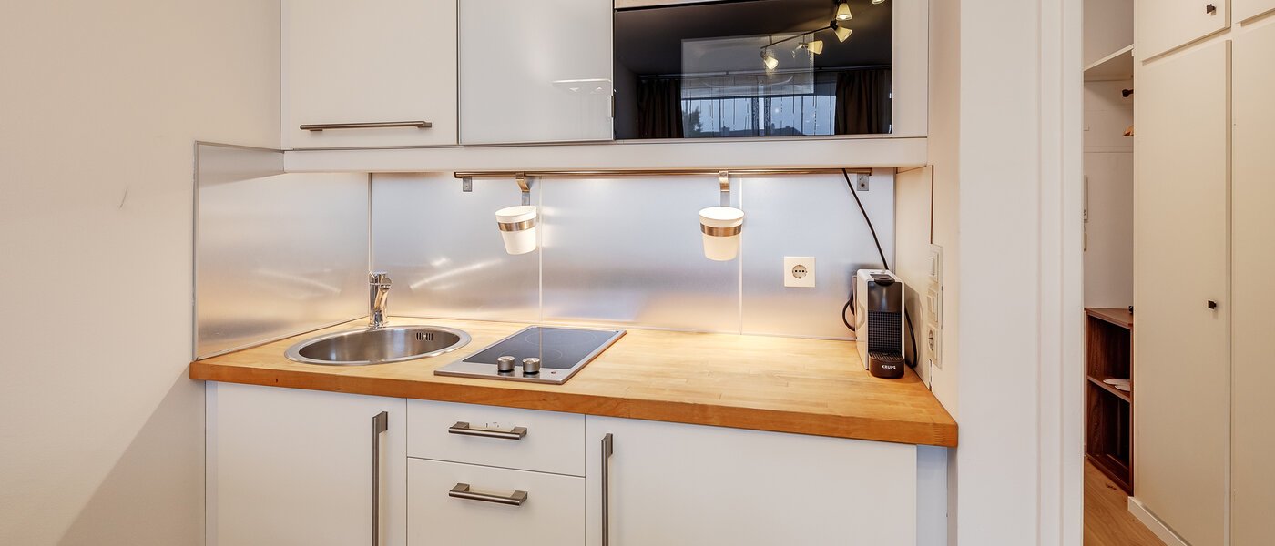 マンション München Schwabing-Nord (zw. Leopoldstraße & Englischen Garten) 01 キッチン 9873